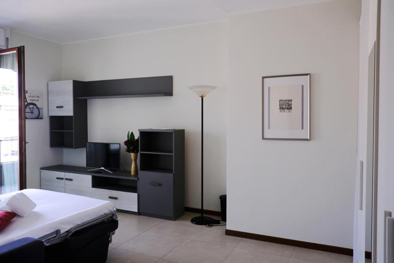 Way Rent - Elegante Loft Con Terrazzo Apartamento Milão