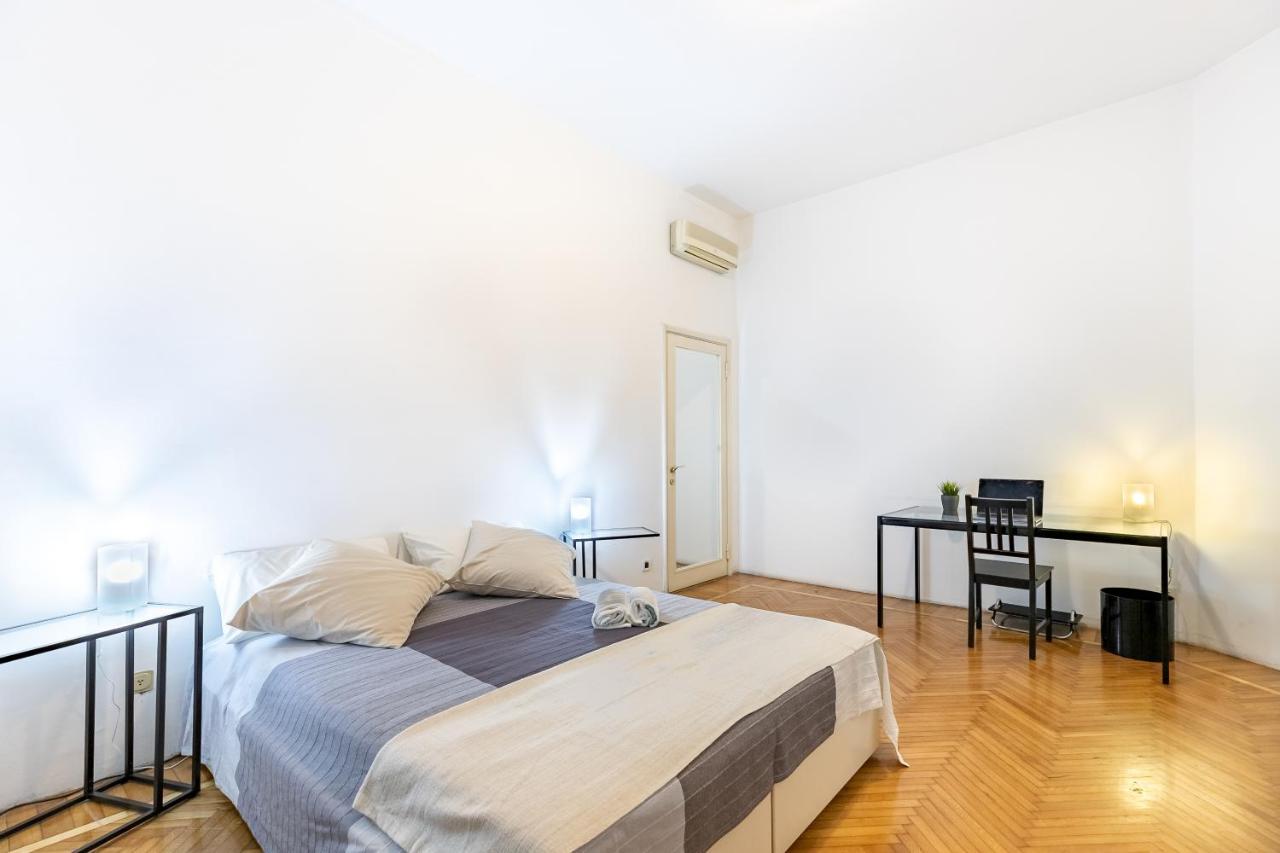 Pacini - Affitti Brevi Italia