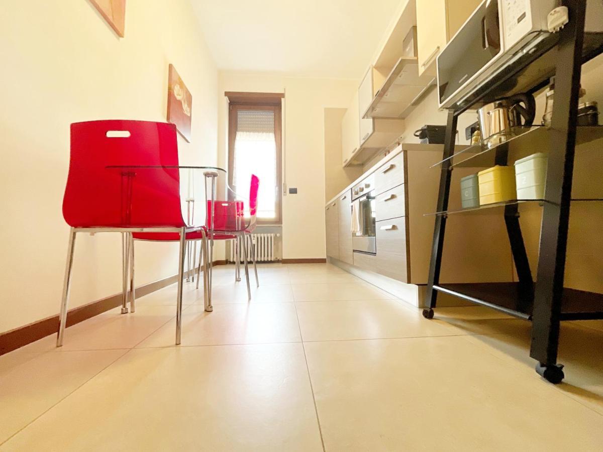 Way Rent - Elegante Loft Con Terrazzo Milão