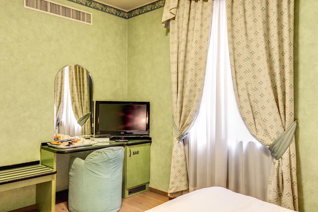 Ih Puccini Hotel