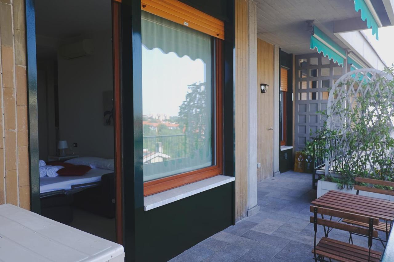 Way Rent - Elegante Loft Con Terrazzo * Milão