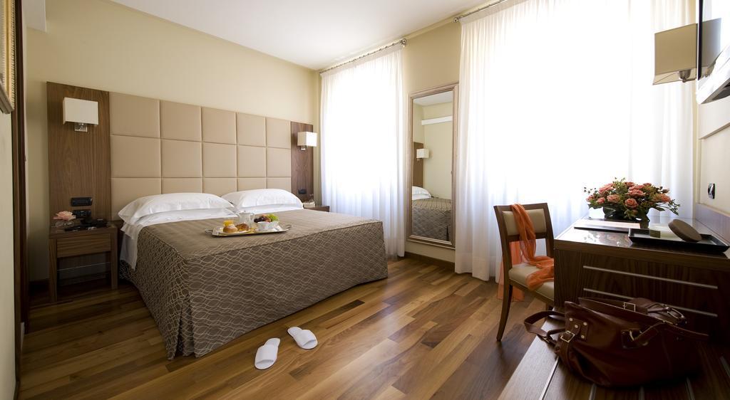 Fenice Hotel 3*