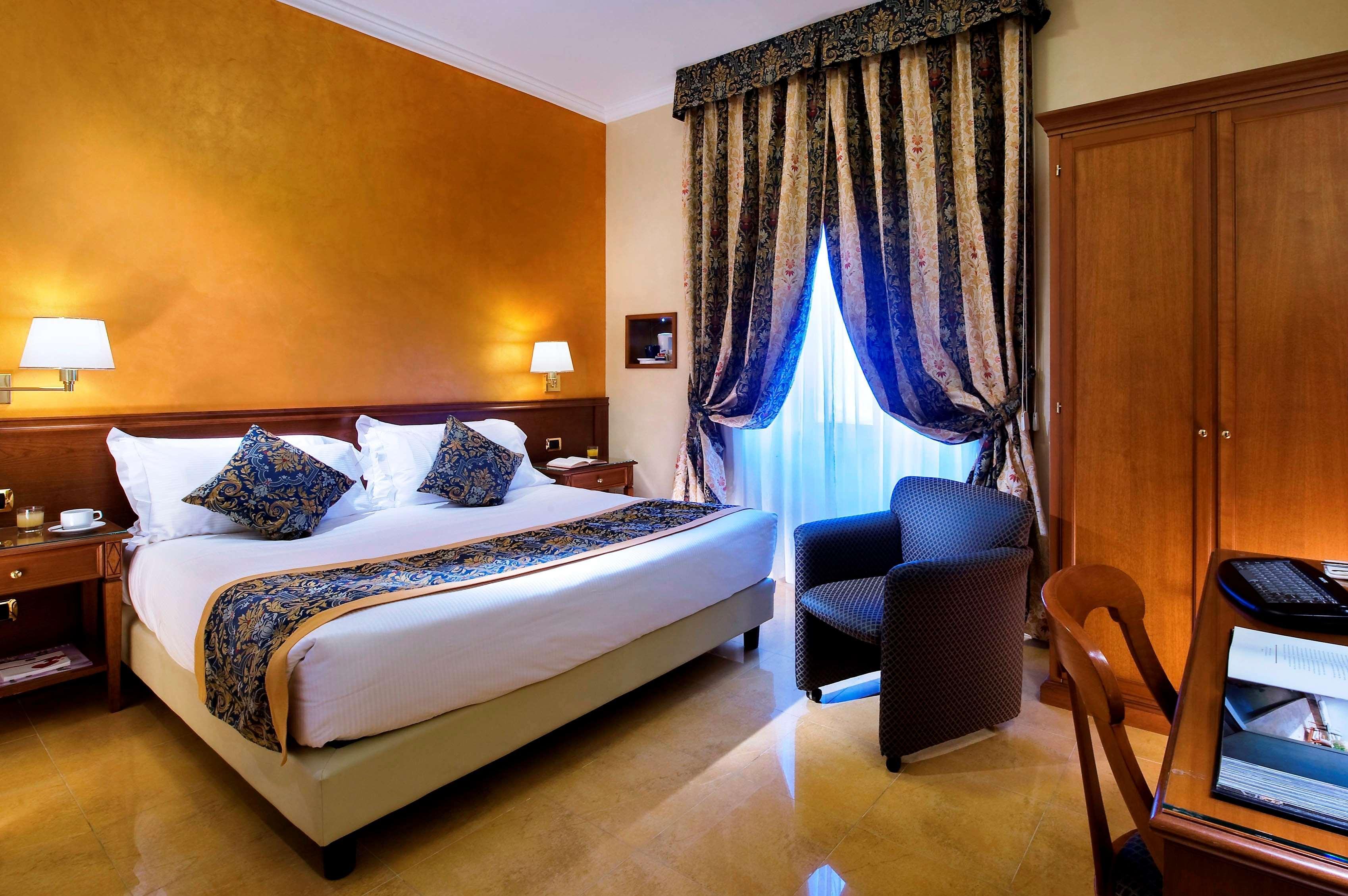 Una Galles Hotel Milan