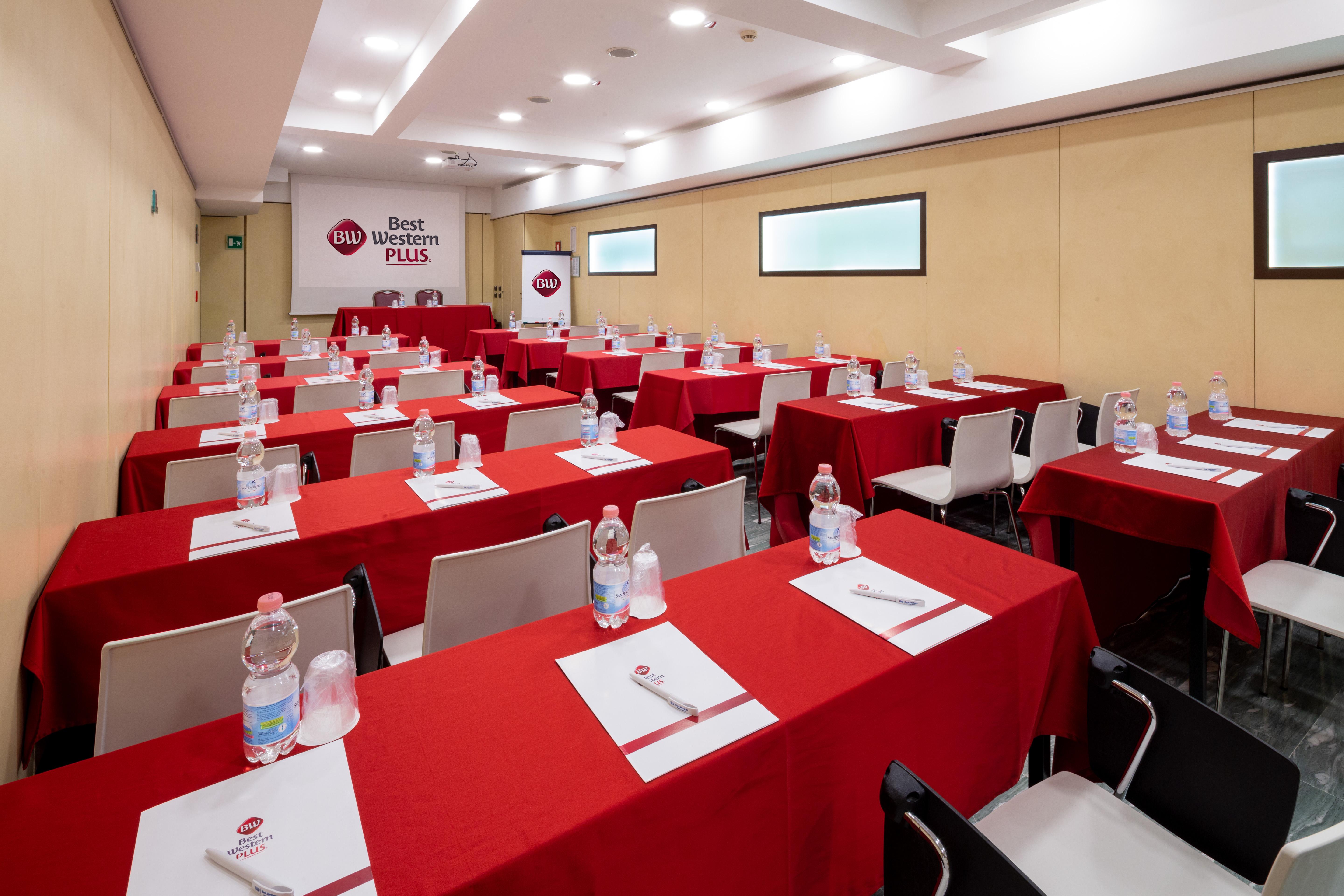 Una Galles Hotel