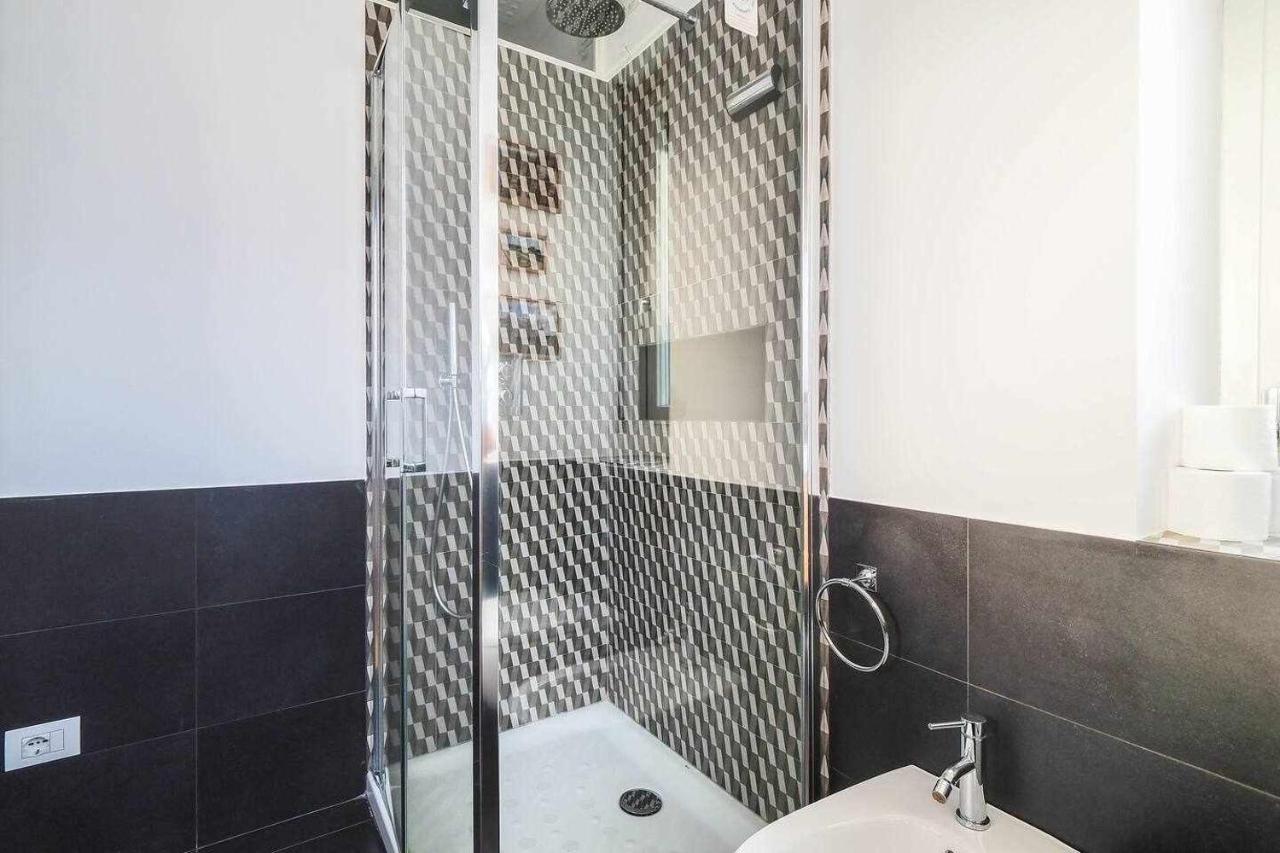 Apartment Uca14 Luxury Large 3brs Private Terrace Citylife Mailand
