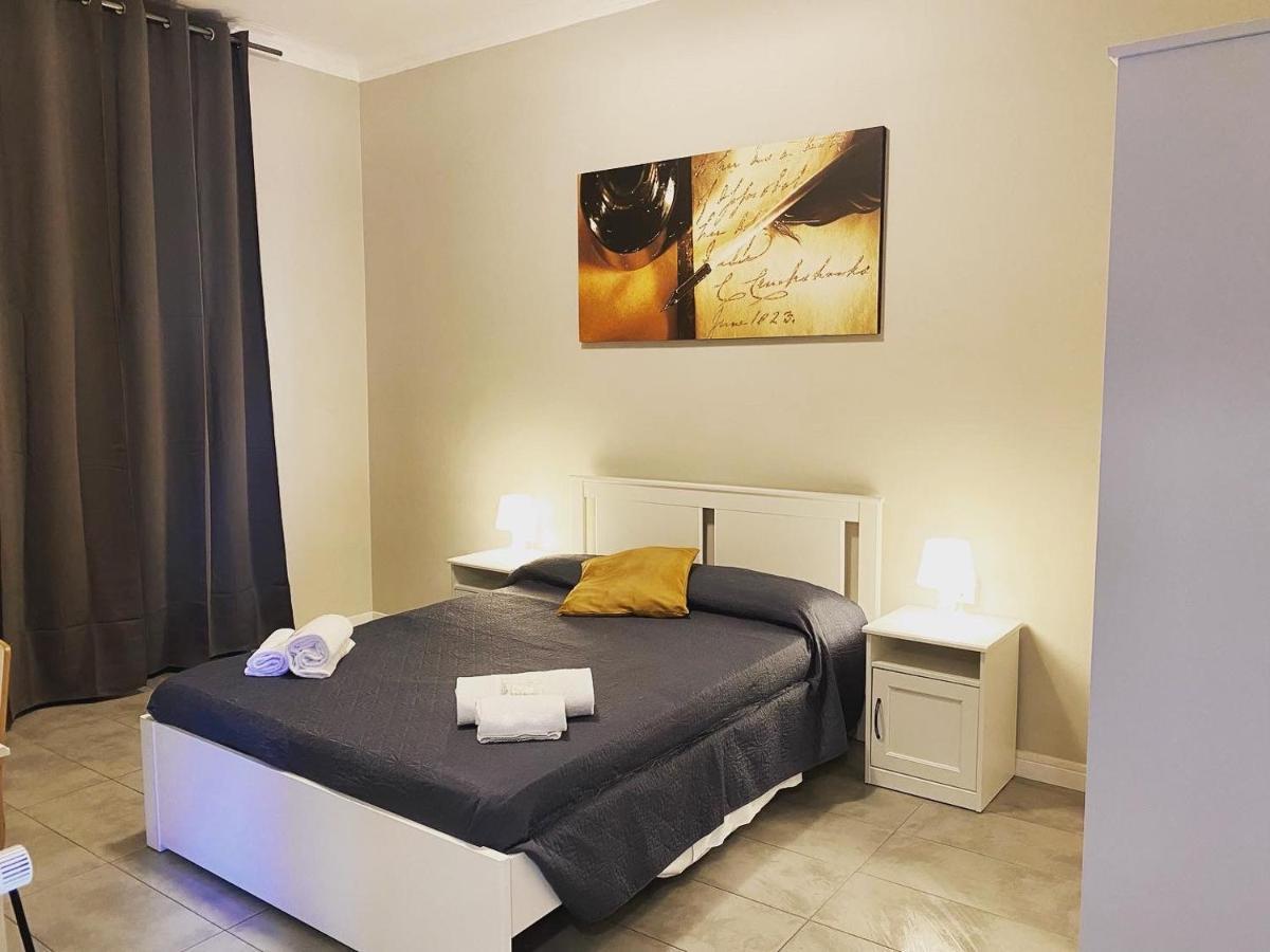 Golden Hotel