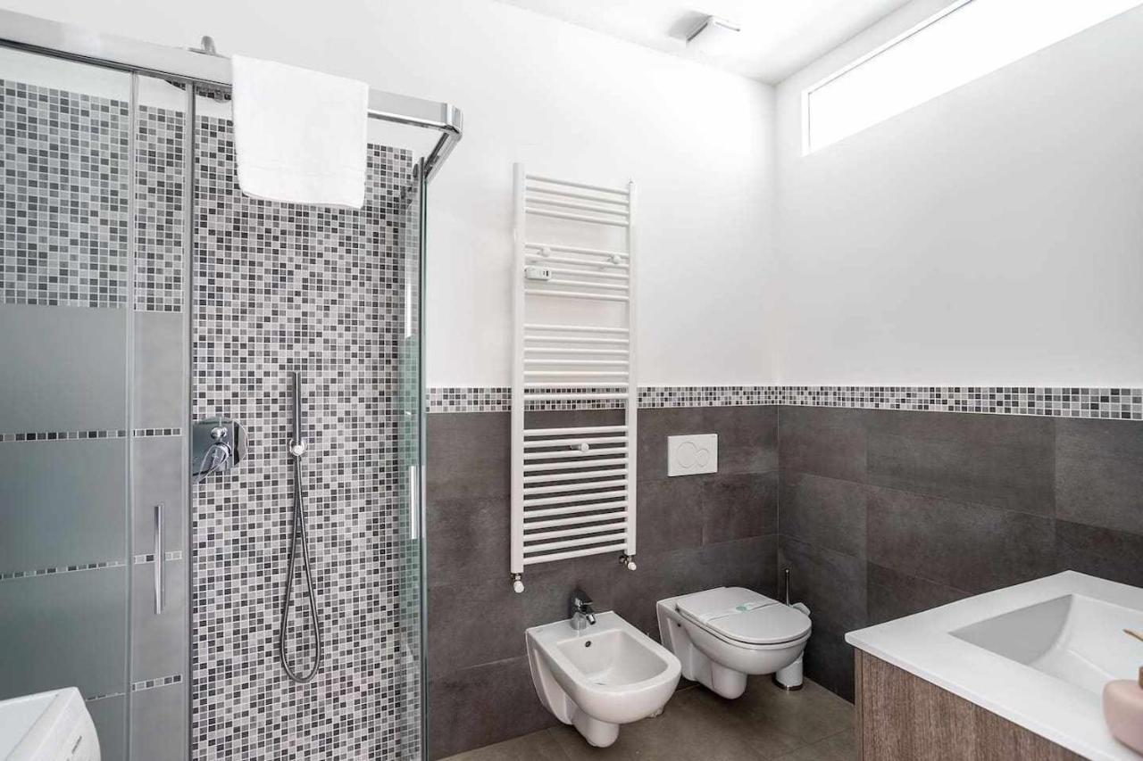 Apartment - Parking And Comfort - Spacious Up To 8 Pax *