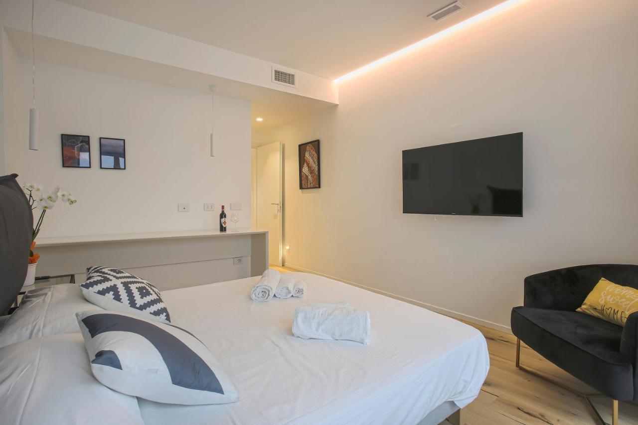 Chic Luxury Apartments-hosted By Sweetstay Apartment *