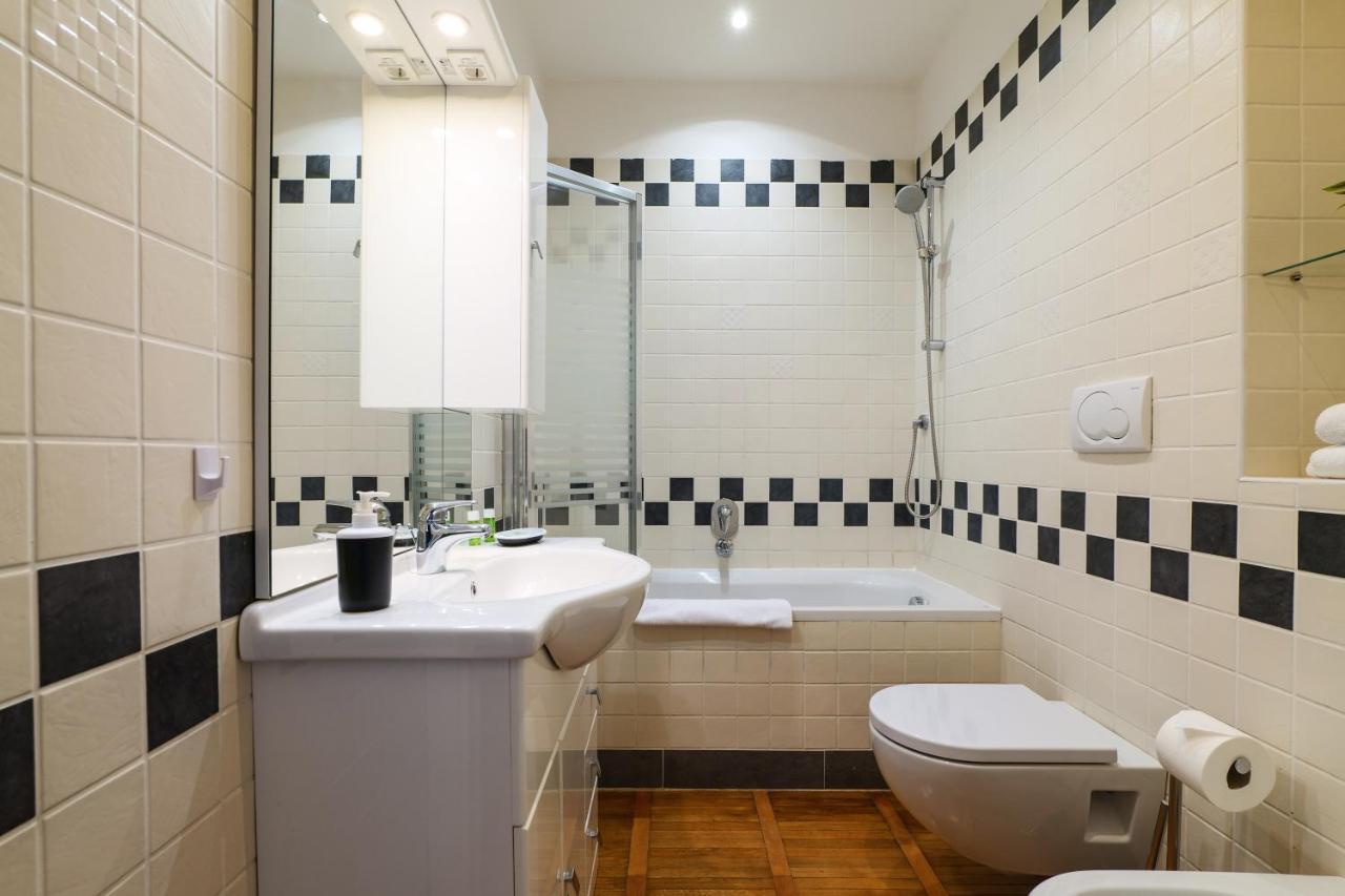 Contempora - Piazzale Susa 14 Apartamento Milão
