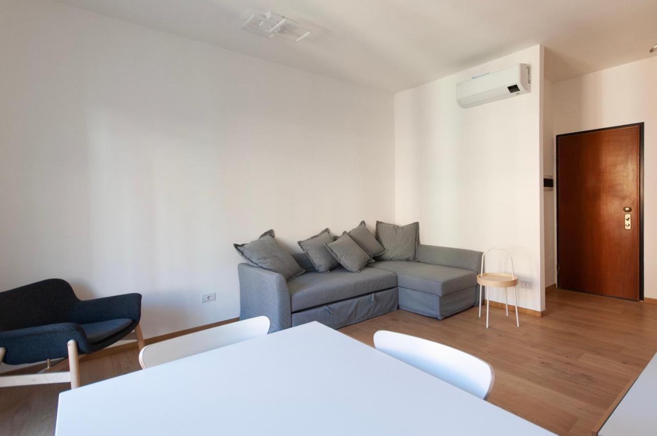 Youhosty - Del Castagno 2 Apartment Mailand
