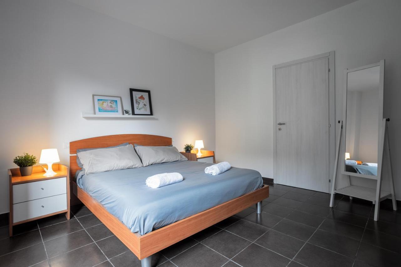 Apartment Duomo-linate-fabrique, Casa Accogliente Con Parcheggi Gratis Mailand