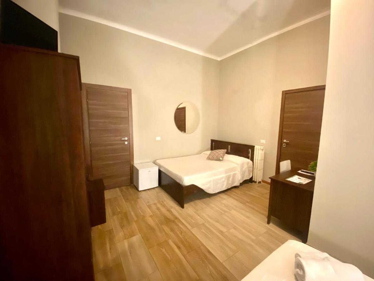 Golden Hotel