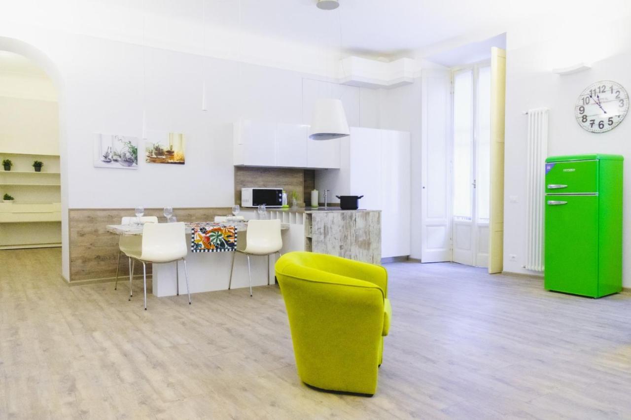 Book Now! Corso Buenos Aires & Loreto M1