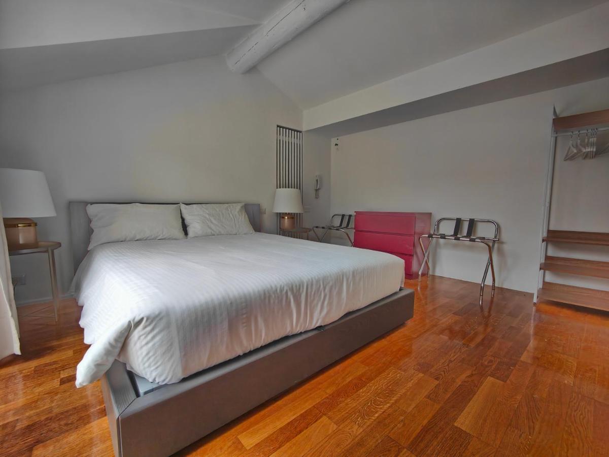 Crocetta - Design With Terrace Milão