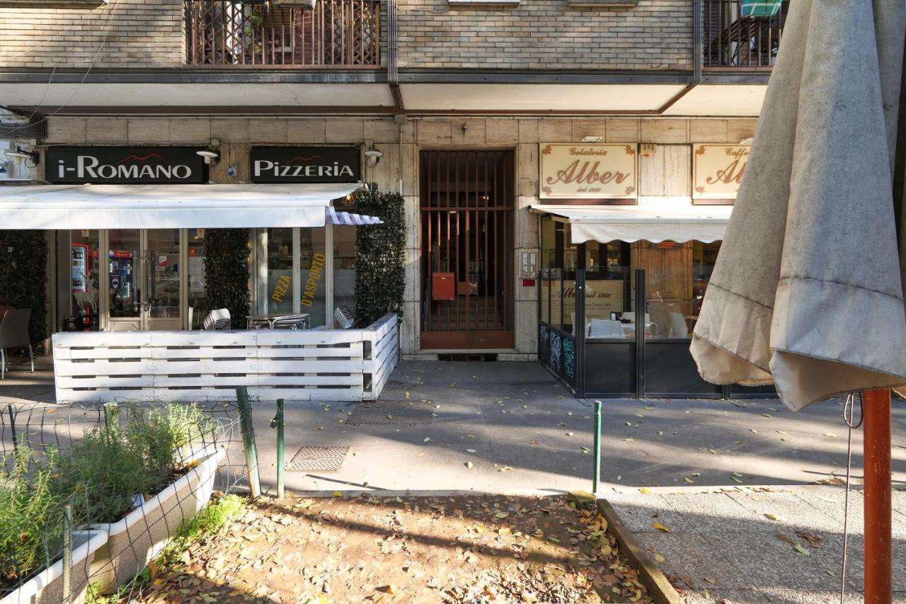 Chiara 34 - M4 Metro Blu Apartamento