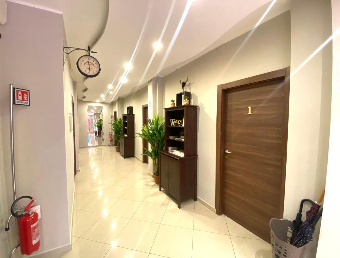 Hotel Golden 3*