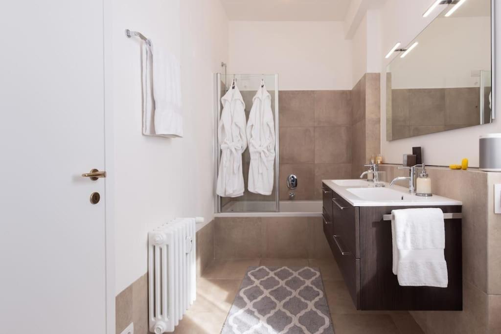 Spiga Duplex By Montenapoleone Living Apartamento Milão