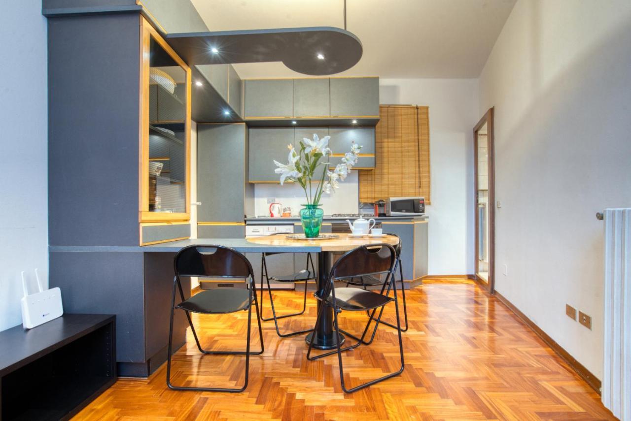 Caseospitali - Deangeli, Trilocale X5 Con Bagno Nuovo A 7 Fermate Dal Duomo Apartamento Milão
