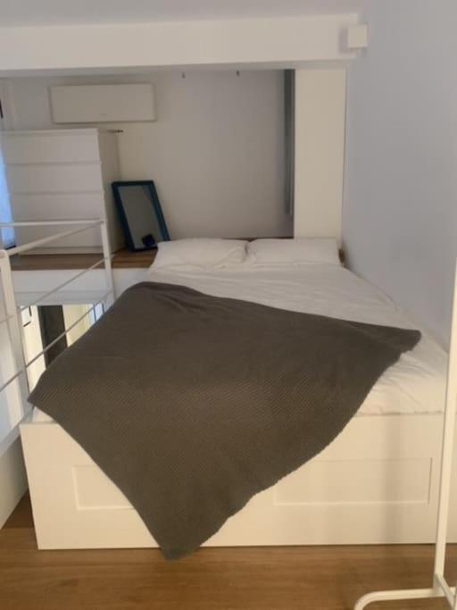Piccolo Loft Cadorna Apartment