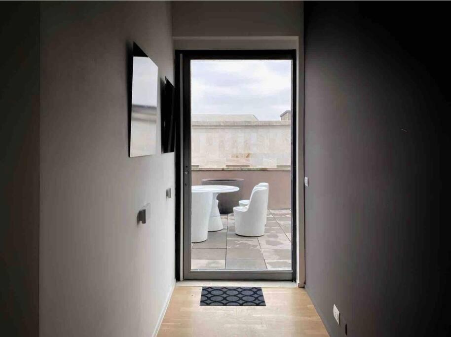 Apartment Penthouse 5 Min From Duomo Di *