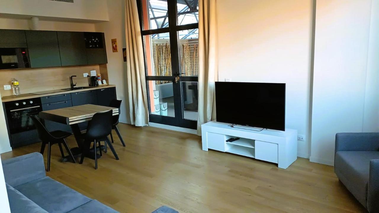 Nuovo Loft Con Terrazzo M2 Ieo Humanitas Bocconi Navigli * Milão