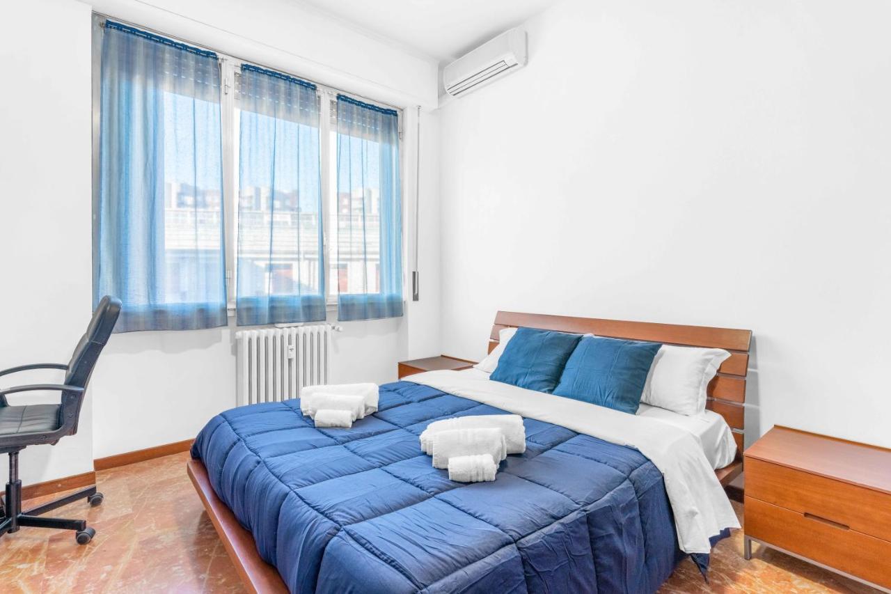 Zona Navigli - Smart House Con Tv 50 E Fast Wifi Apartment *