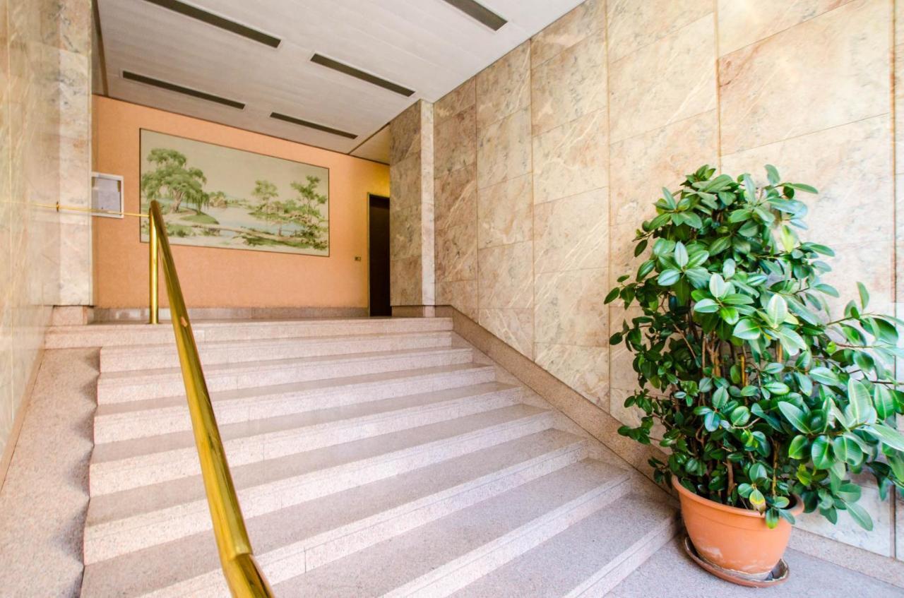 Zona Navigli - Smart House Con Tv 50 E Fast Wifi Apartment