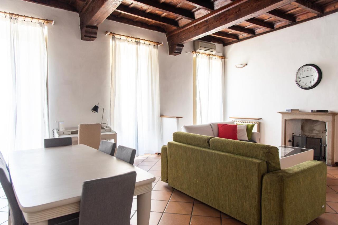 Youhosty - Mercato Big 16 Apartment *