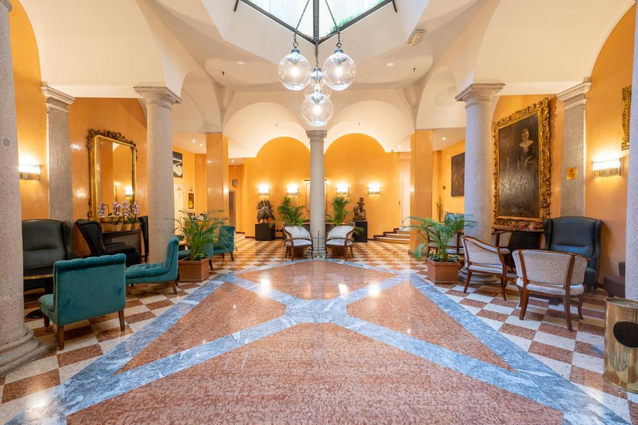 Regina Hotel Milão