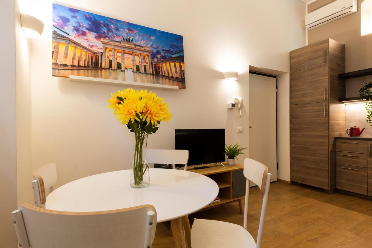 Voghera Fashion District Apartment Mailand