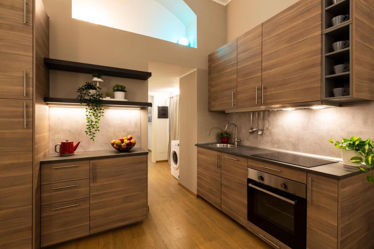 Voghera Fashion District Apartment