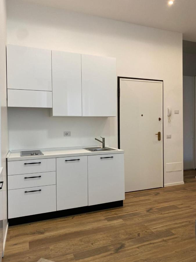 Isola Studio Apartment *