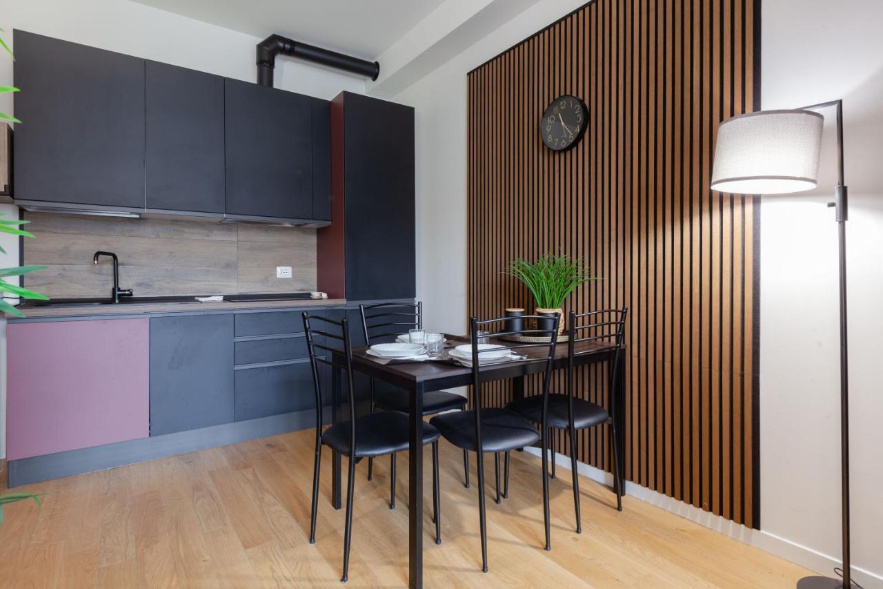 Stylish & Modern Studio Apartment