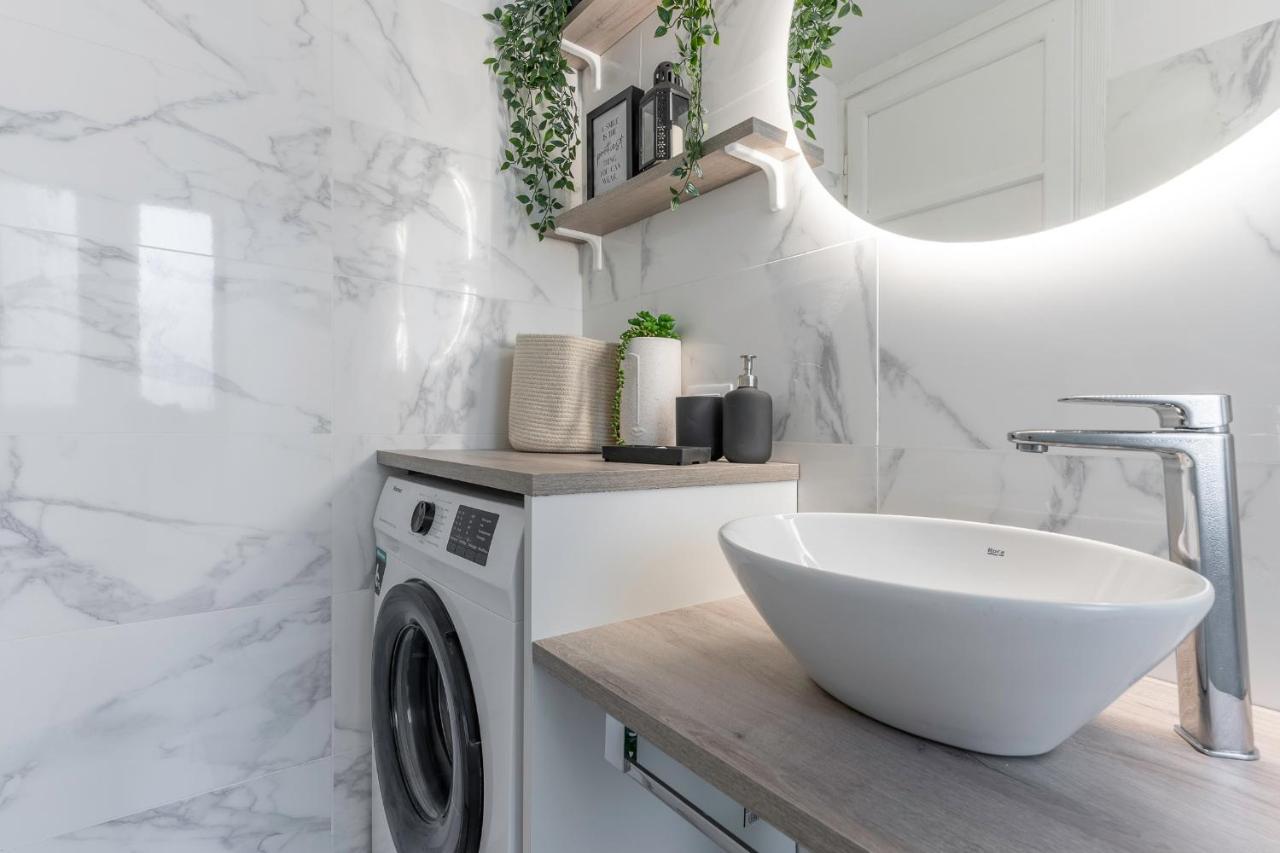 Sebino18 - Design * Milan