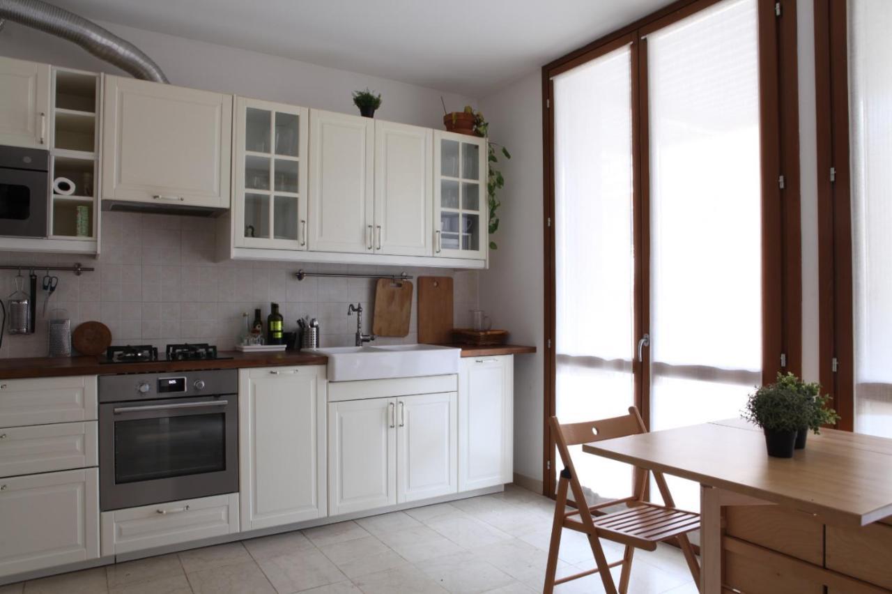 Terrace Close To Metro Station * Mailand