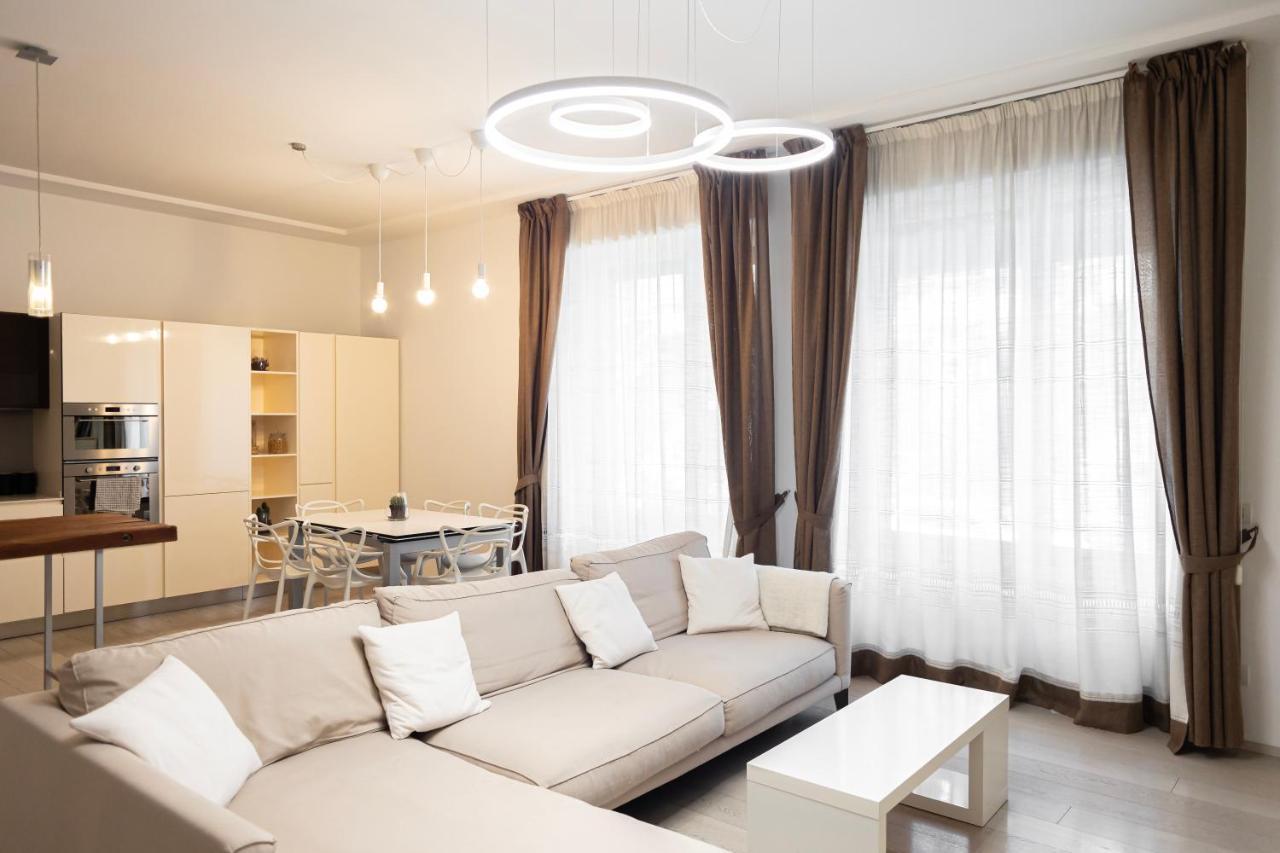 Elegante E Spazioso Quadrilocale In Porta Venezia *