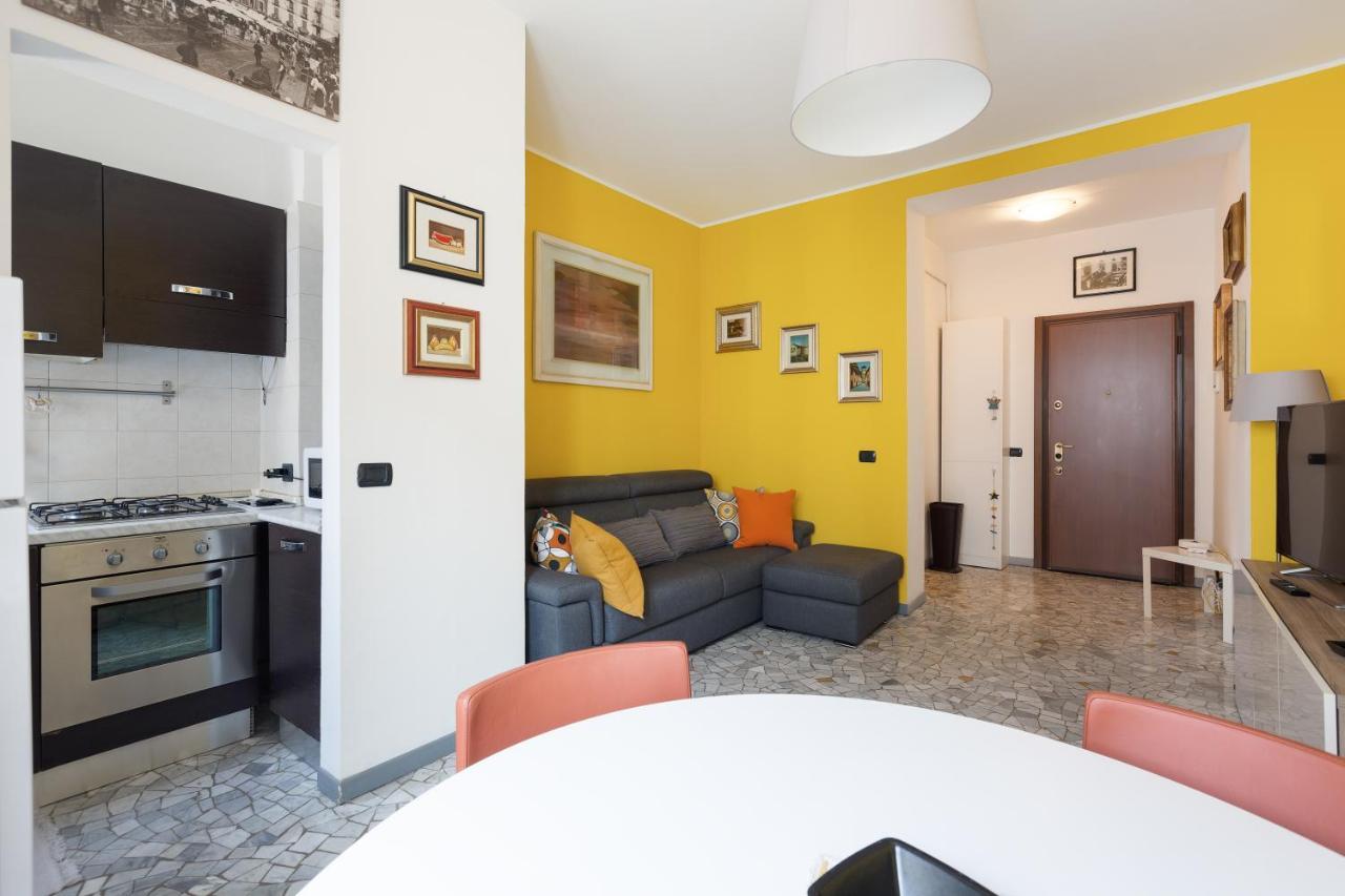 Guesthost - M1 Pasteur With Balcony Apartment