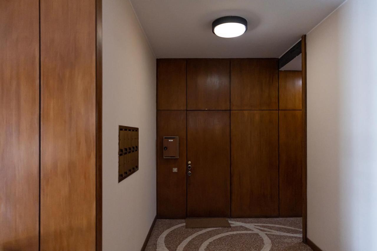 Elegante E Spazioso Quadrilocale In Porta Venezia * Milan