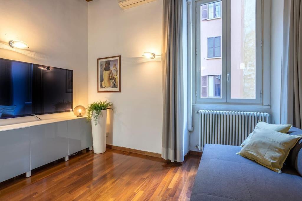 Moscova-duomo Loft Wifi, Netflix & Design