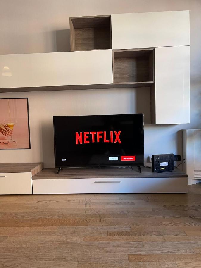 Apartment Stazione - Nuovo E Moderno Appartamento. Mailand