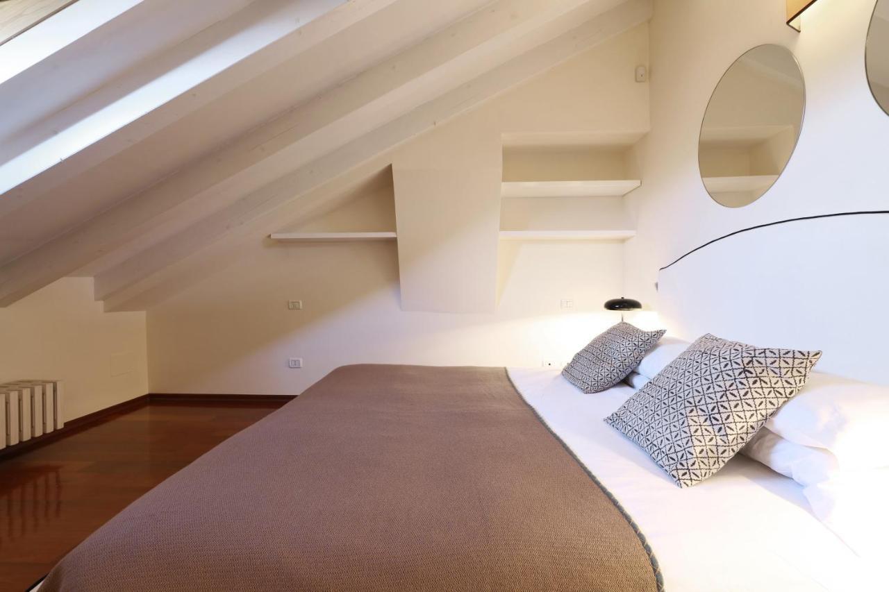Apartamento Lux Penthouse Palestro Milão