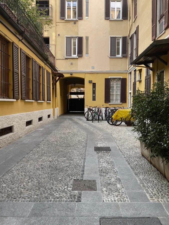 Apartment Bilocale Di Design Con Vista In Crocetta Quadronno