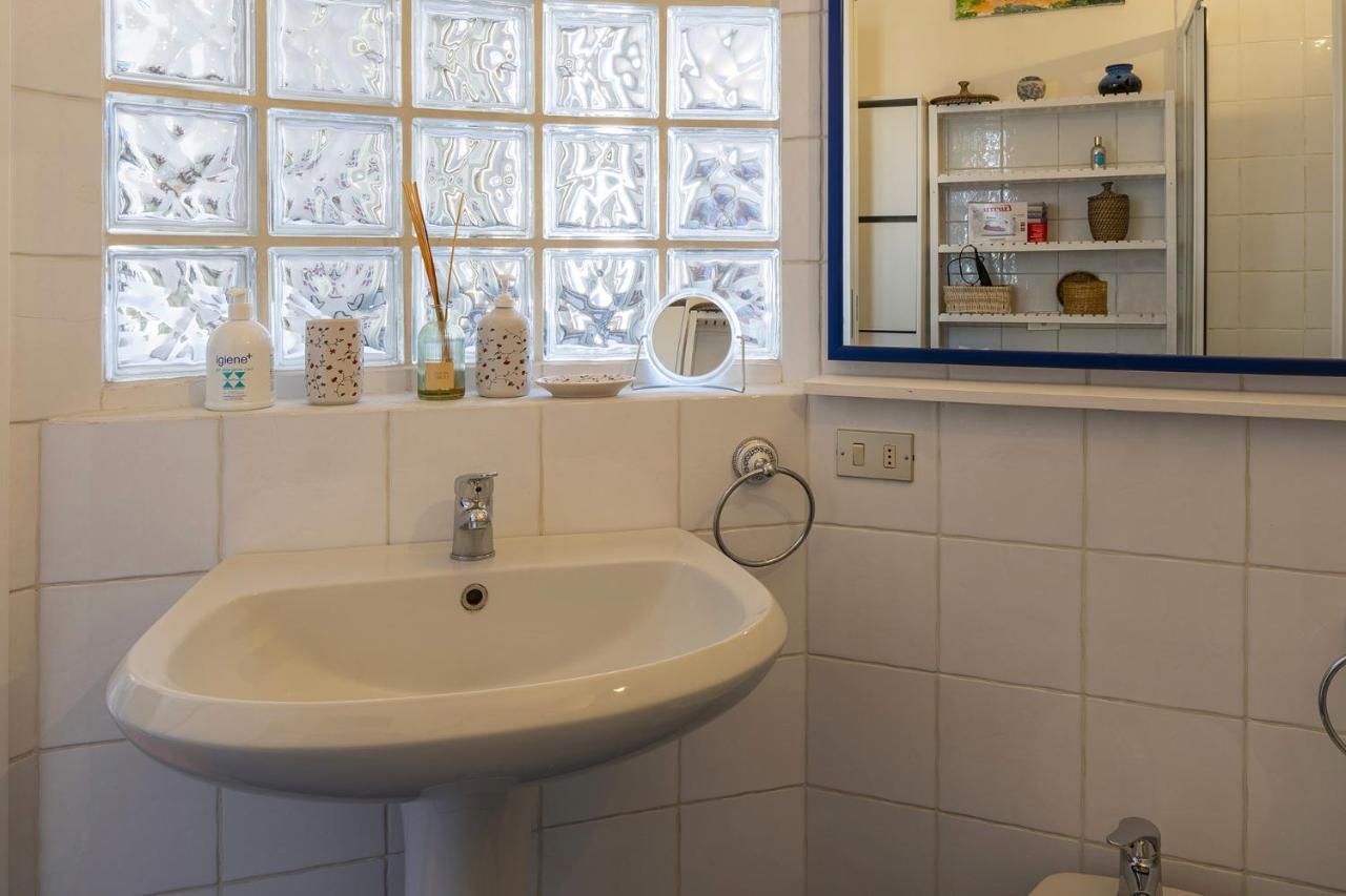 Navigli District Elegant Flat Free Wifi & Parking Milan