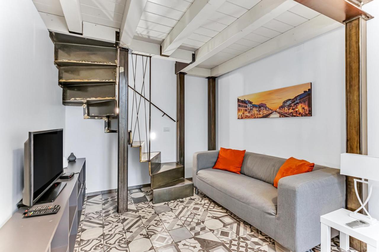 Apartment Loft Martini, Porta Vittoria Nel Centro Storico Di *