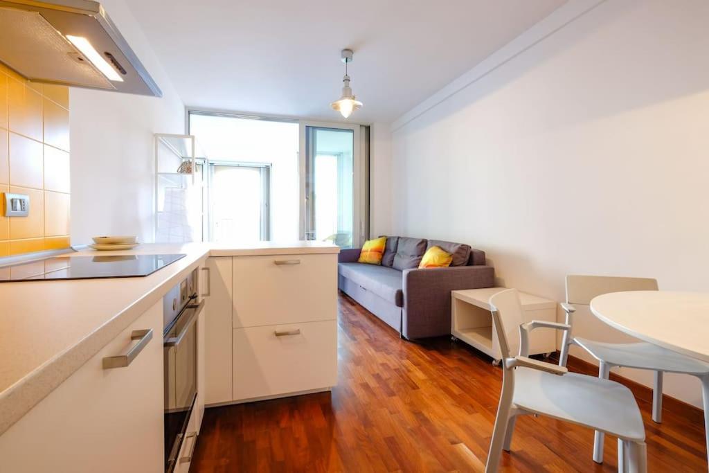 Apartment Cozy With Spacious Veranda