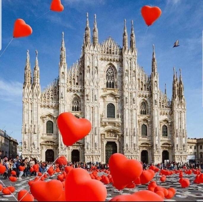 Lux Metro M2 Apartment Milan