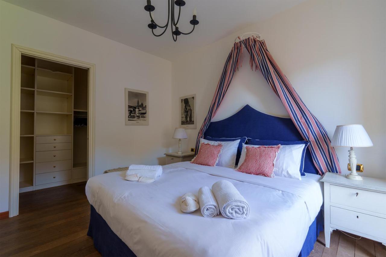 Apartamento Montenapoleone-duomo Attico Di Lusso E Parcheggio Privato Milão