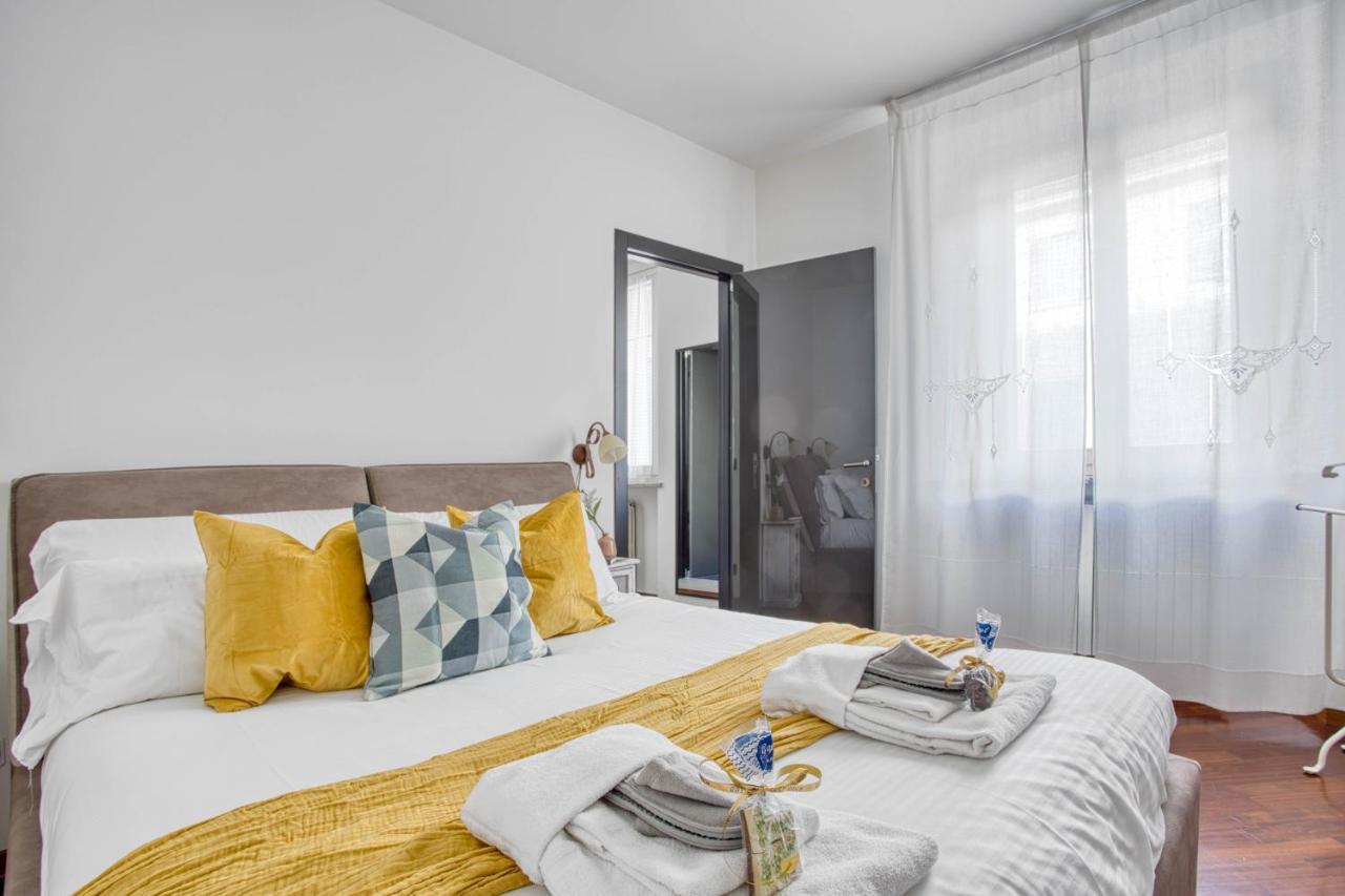Casa Tricolore Apartamento Milão
