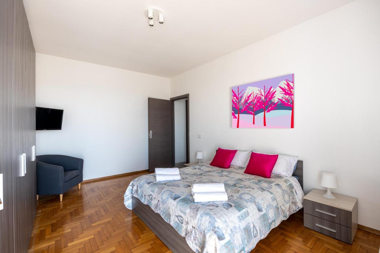 Terrazza Con Vistacasa Con Parcheggio Gratuito * Mailand