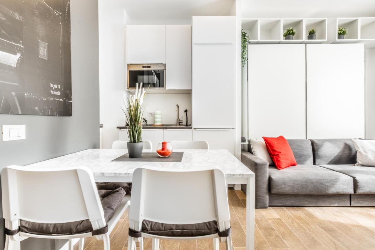 City Life House-red San Siro & Duomo Apartment